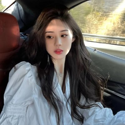 我家宝匣通古今，女帝认我做老公